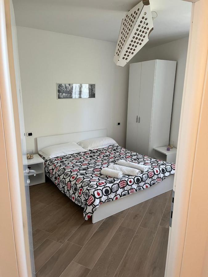 Dreams Hostel Лекко Екстер'єр фото